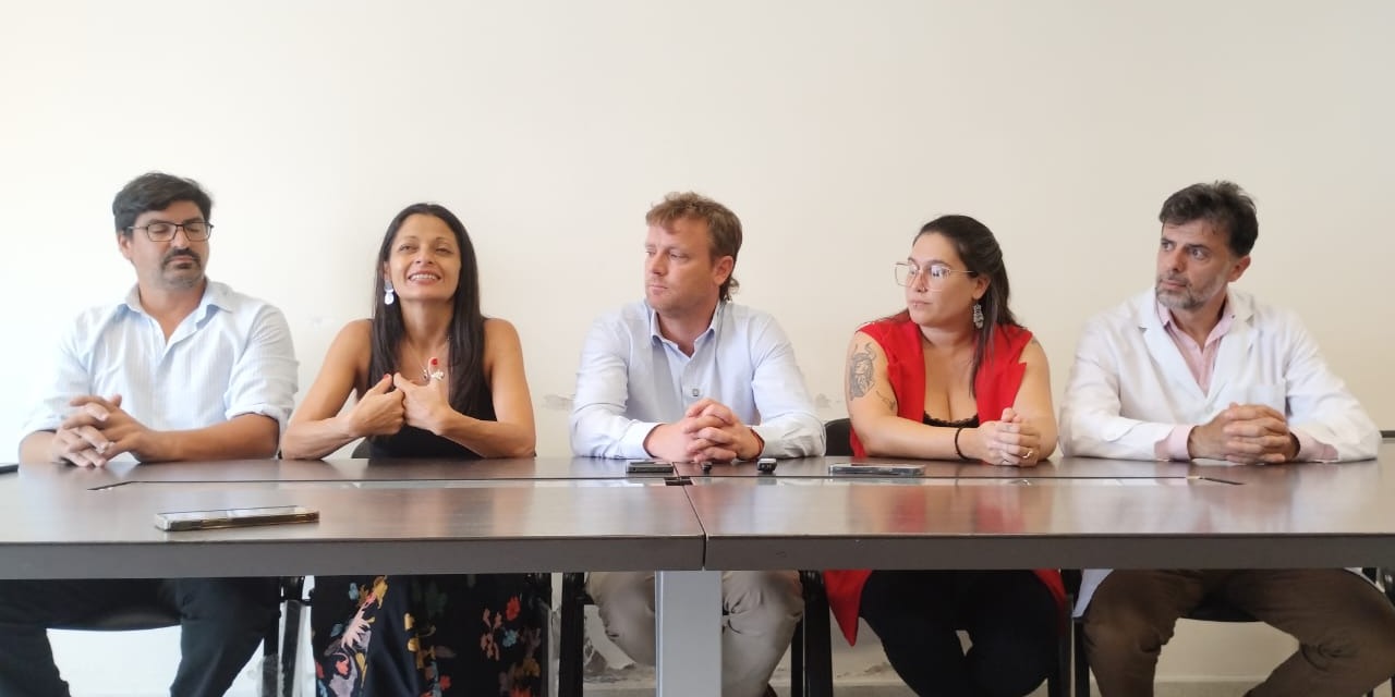 Presentaron un equipo de �ltima generaci�n de biolog�a molecular